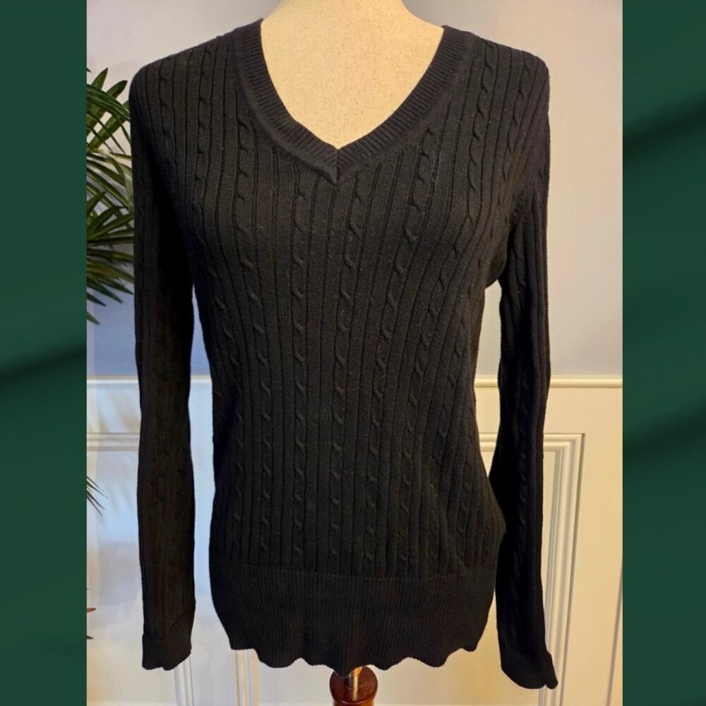 Tommy Hilfiger V Neck Cable Knit Sweater